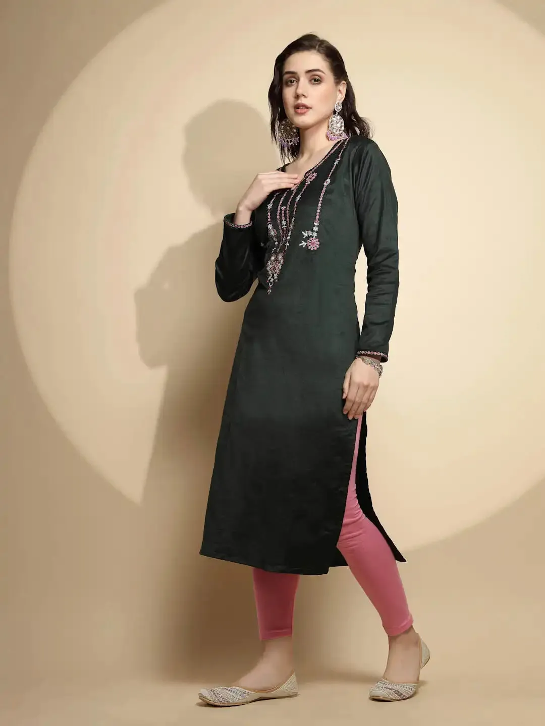 Olive Embellished Full Sleeve Round With V-Neck Cotton Kurta