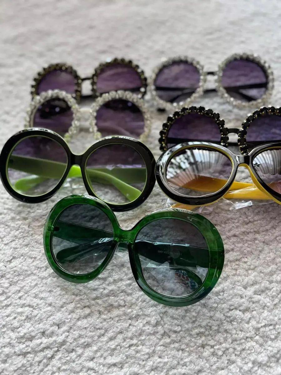 Oversized Round Sunglasses - Comfortable & Stylish Daily Wear