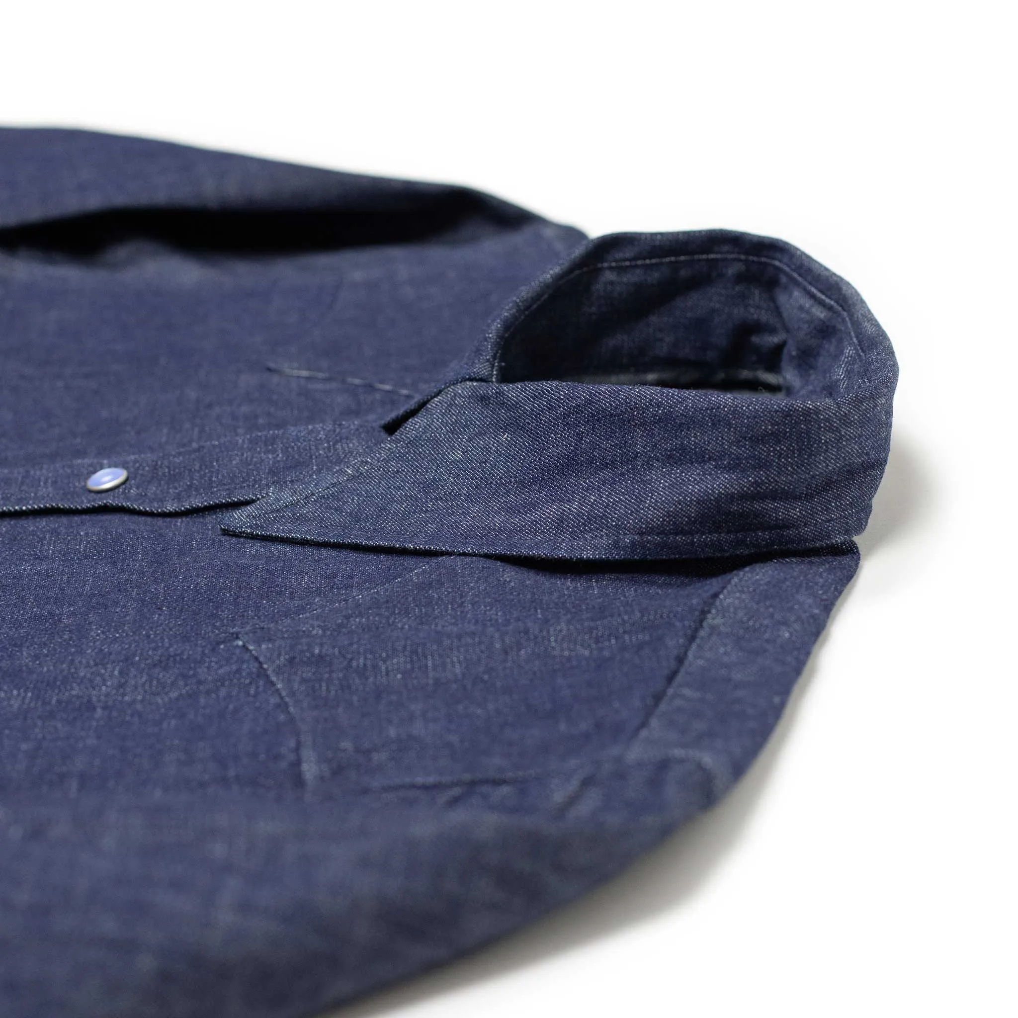 Pearlsnap Western shirt in rinsed indigo cotton denim