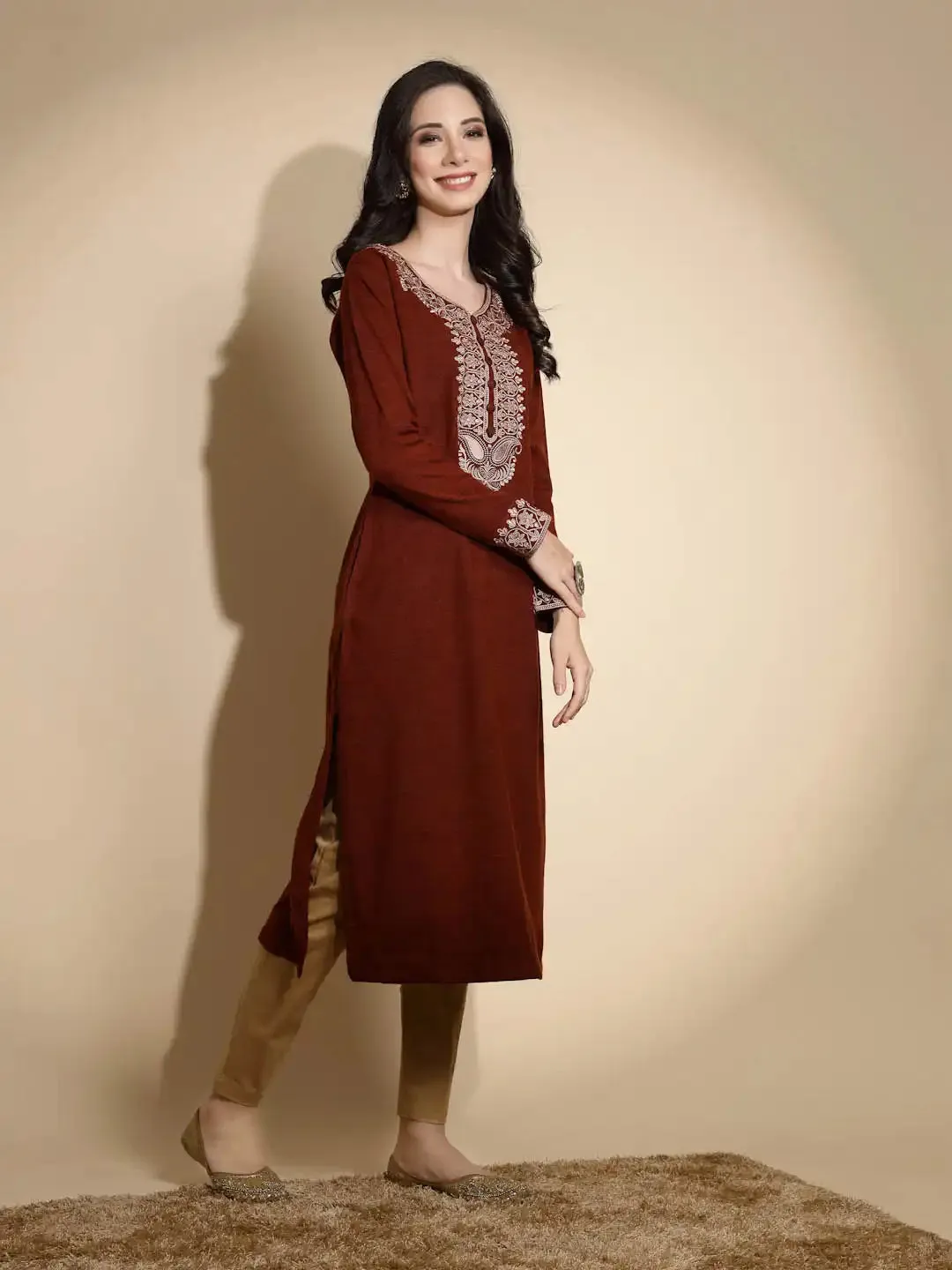 Rust Embroidered Full Sleeves Raglan Cut Crew Neck Woolen Kurta